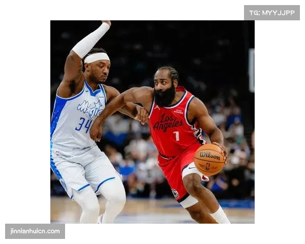 魔术险胜快船延续近期势头 客场作战展现韧性